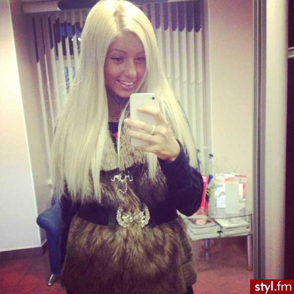 Blond Rozpuszczone Proste Na co dzień Długie Fryzury