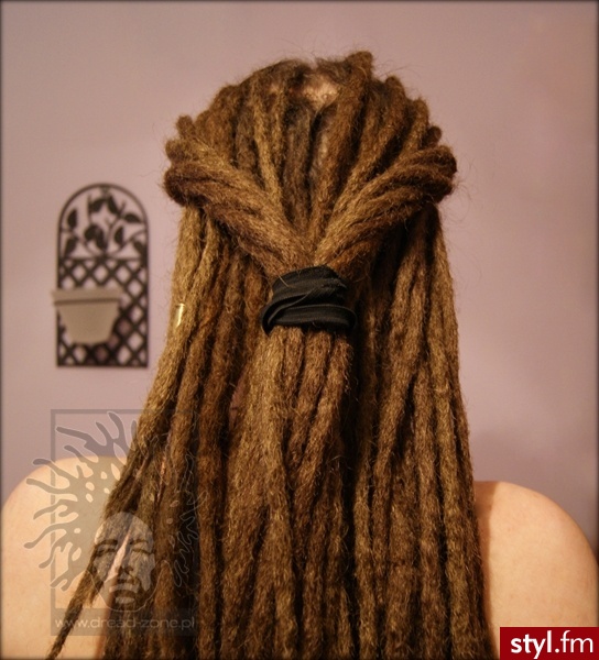 Dreads http://www.dread-zone.pl - Dredy Alternatywne Długie Fryzury