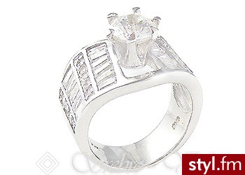 Violette Srebny sygnet z cyrkoniami RS00252 - Pierścionki Biżuteria Moda