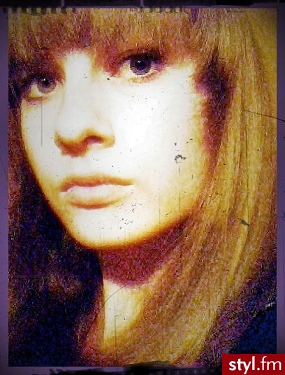 Średnie Fryzury