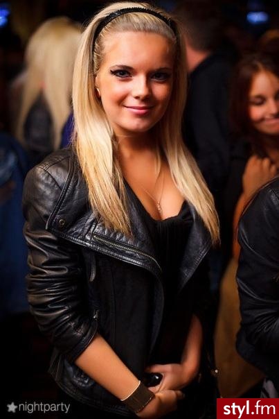 Blond Rozpuszczone Proste Na co dzień Długie Fryzury