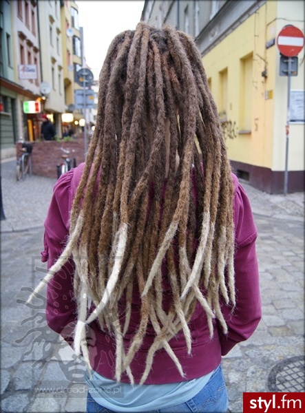 Dredy http://www.dread-zone.pl - Dredy Alternatywne Długie Fryzury