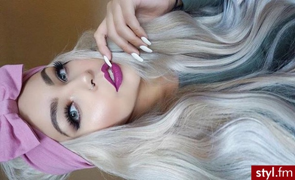 Blond Rozpuszczone Kręcone Na co dzień Długie Fryzury