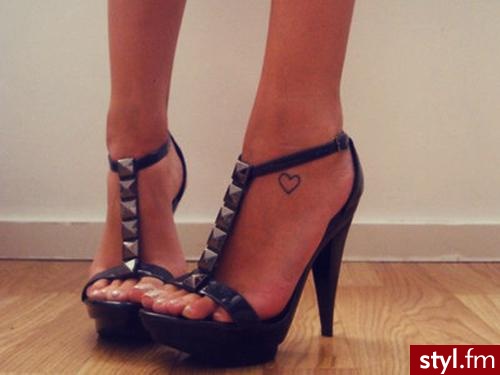 Szpilki Buty Moda