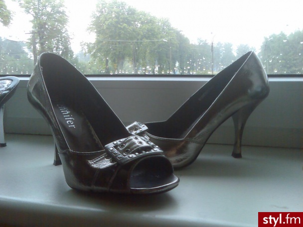 Jennifer & Jennifer - Pozostałe Buty Moda