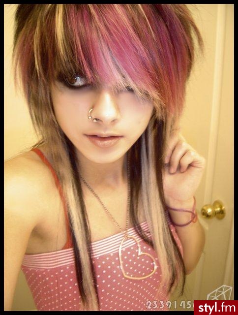 PhotoFurie Don't Copy - EMO Alternatywne Średnie Fryzury