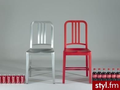 Ekologiczne krzesło 111 Navy firm Emeco i Coca-Cola. Ekologiczne krzesło 111 Navy firm Emeco i Coca-Cola Cena: $230, około 665 zł
Krzesła 111 Navy Chair dostępne będą w sprzedaży
od czerwca 2010 w wybranych salonach wnętrzarskich na całym świecie. - Mój pokój Wnętrza