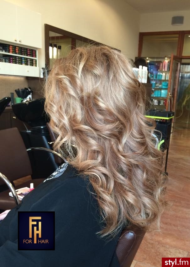 OLAPLEX OMBRE SOMBRE FOR HAIR http://forhairsobieski.pl/ - Blond Rozpuszczone Kręcone Na co dzień Długie Fryzury