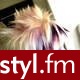 PAMIETAJCIE KAZDY MA SWOJ STYL I NIE KAZDEMU TO SAMO SIE PODOBA.... - Średnie Fryzury