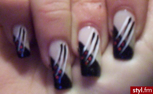 Autor: steelmi Studniowkowe 2. Autor: <b>steelmi</b><br /> - Paznokcie