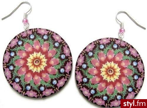 kolczyki decoupage ludowe emo koty wiosna winyle (1032894684) - Aukcje internetowe Allegro. Pobrano ze strony: http://allegro.pl/item1032894684_kolczyki_decoupage_ludowe_emo_koty_wiosna_winyle.html - Pozostałe Dodatki Moda