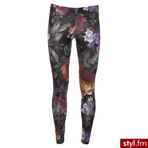 Legginsy;)Które wybieracie? ;) panterka czy w kwiatki? ;D ja osobiście lubię wszystkie legginsy;D - Pozostałe Ciuchy Moda