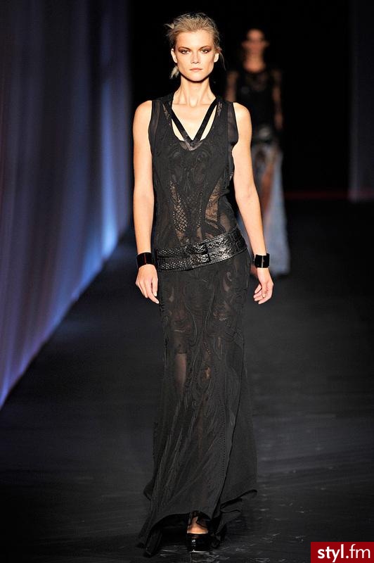 Sukienki Moda