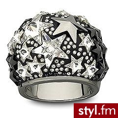 Swarovski
Fizz Amethyst Ring
PLN 920.00 - Pozostałe Dodatki Moda