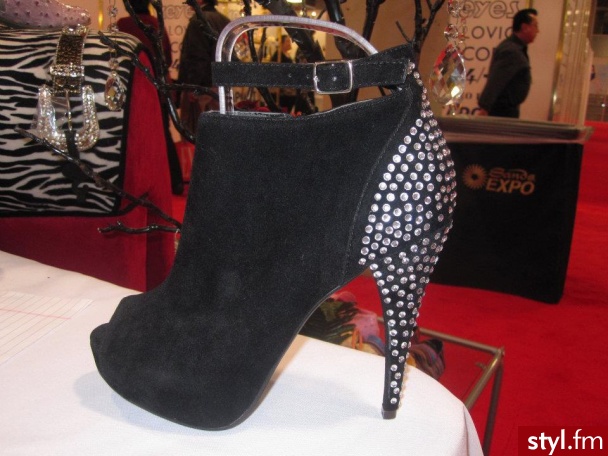 Szpilki Buty Moda