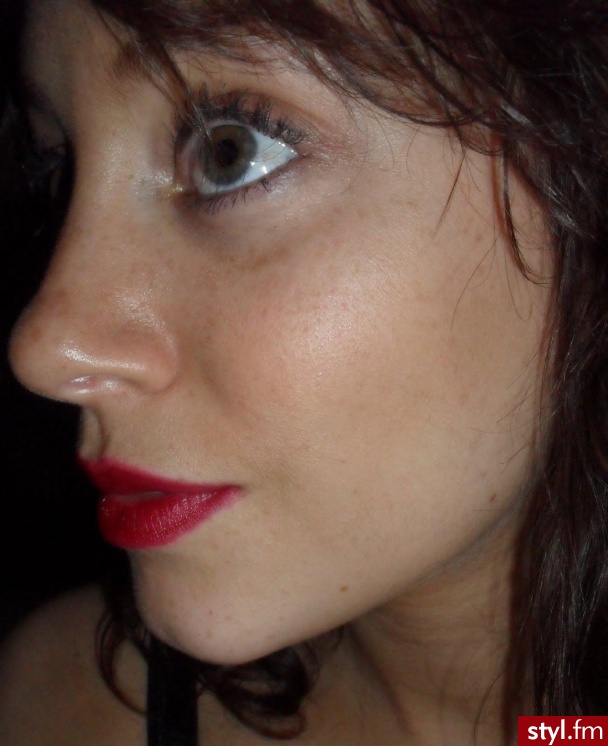 Sleek Pure Colour Sheen Lipstick in Cherry - Wieczorowe Makijaże