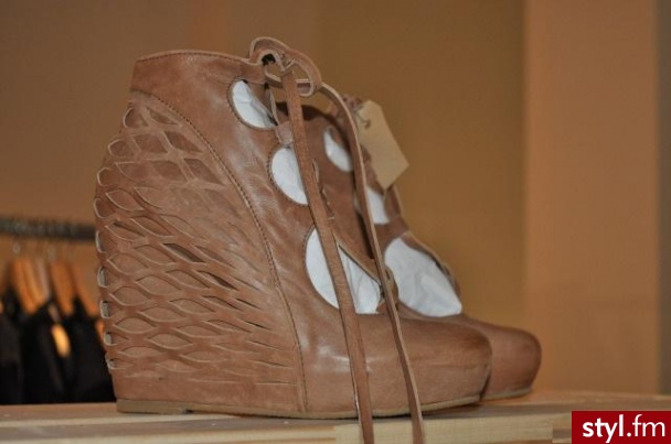 Pozostałe Buty Moda