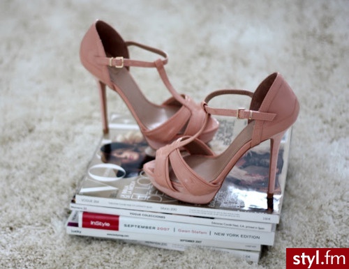 Szpilki Buty Moda