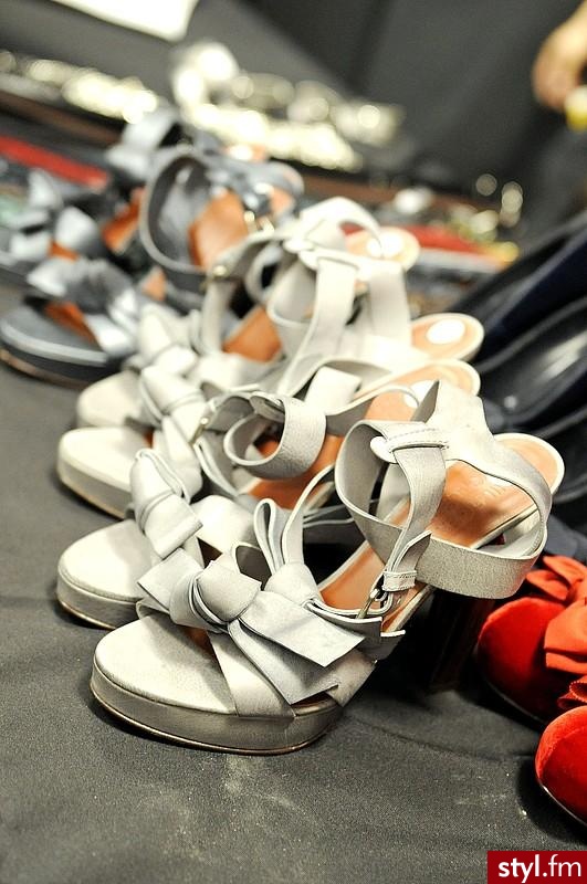 Pozostałe Buty Moda