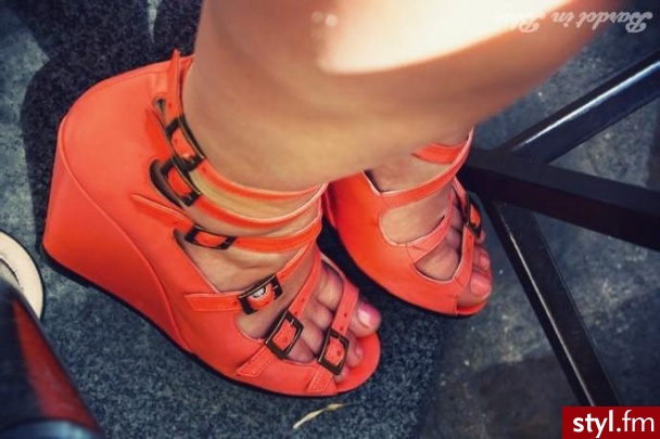Pozostałe Buty Moda