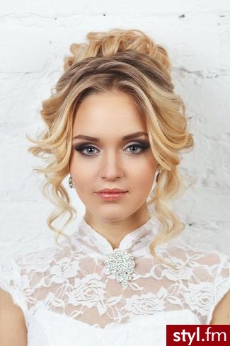 Blond Upięcie Kręcone Ślubne Długie Fryzury