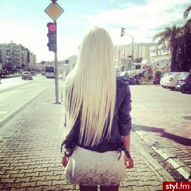 Blond Rozpuszczone Proste Na co dzień Długie Fryzury