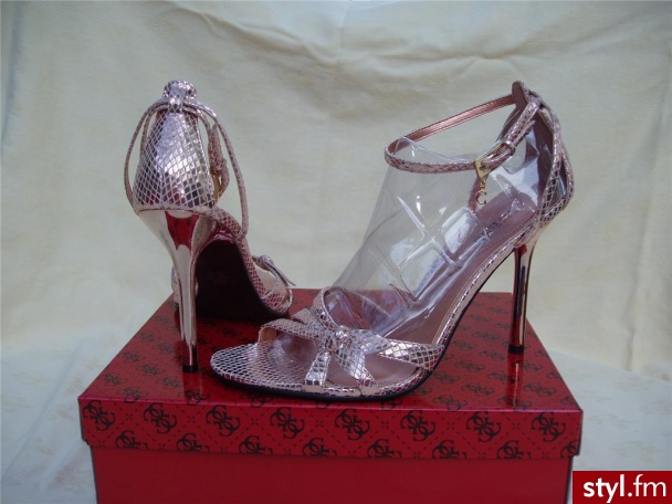 Guess ;] - Pozostałe Buty Moda