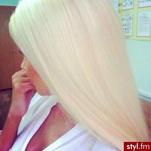 Blond Rozpuszczone Proste Na co dzień Długie Fryzury