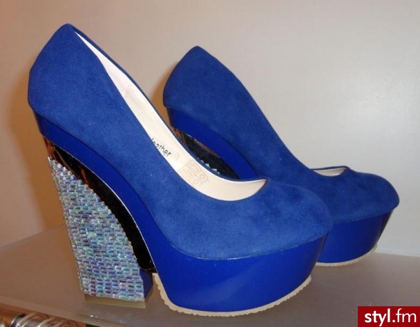 Pozostałe Buty Moda