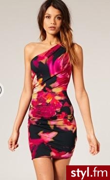 Sukienki Moda