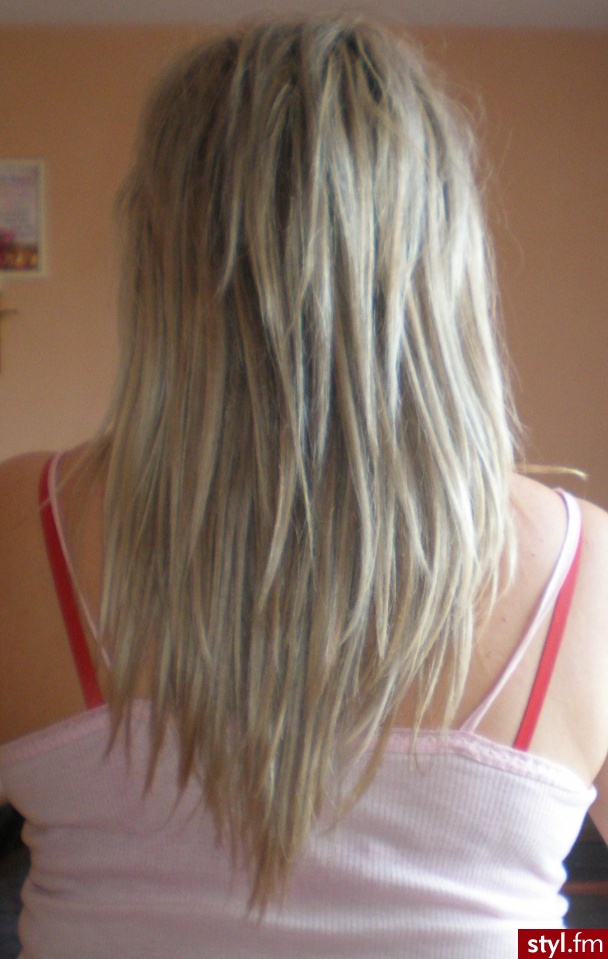 strzałka :). blond strzałeczka ;) - Długie Fryzury