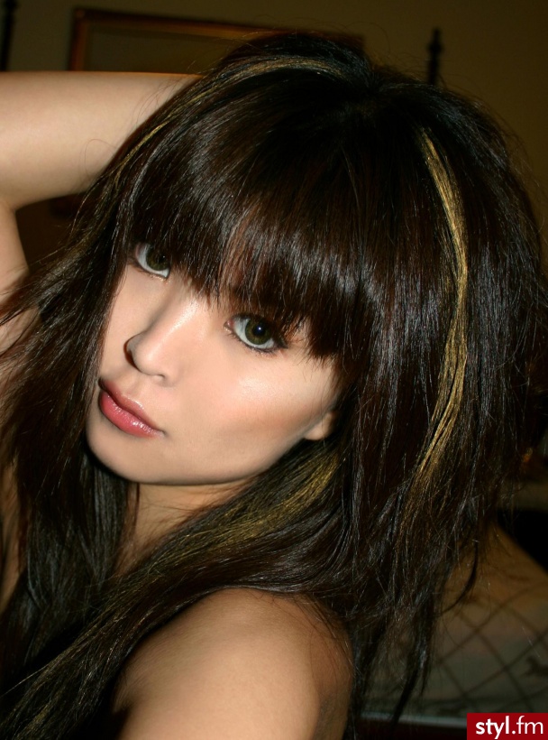 Średnie Fryzury
