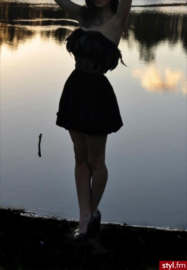 Sukienki Moda