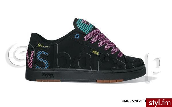 http://www.barsop-online.pl/index.php?action=szczeg&id_asort=403 - Pozostałe Buty Moda