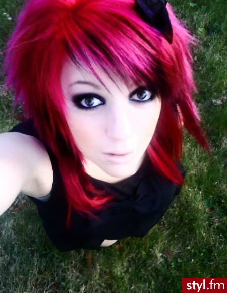 EMO Alternatywne Średnie Fryzury