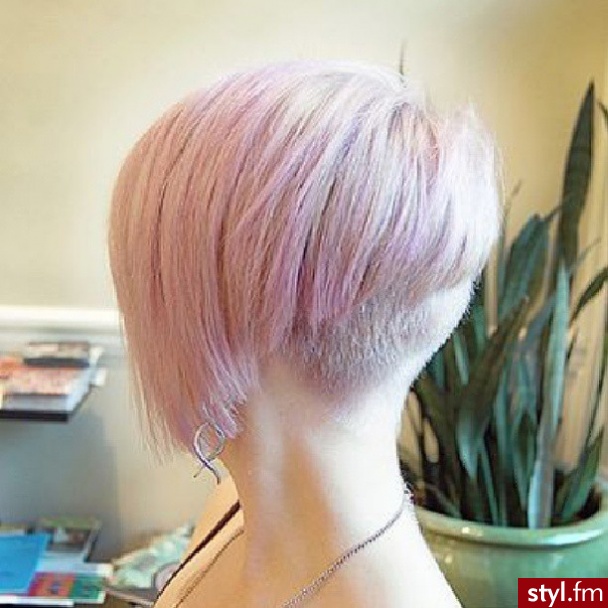 Blond Rozpuszczone Proste z grzywką Na co dzień Krótkie Fryzury