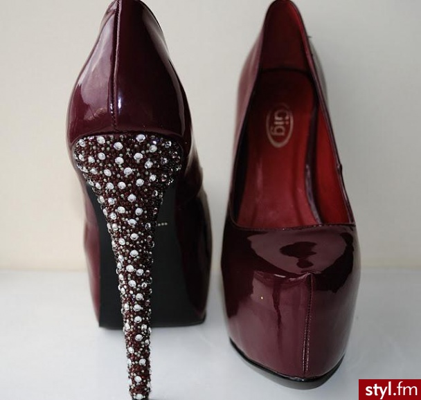 Szpilki Buty Moda