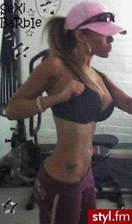 sexi... megesexowna kobita... - Nakrycia głowy Dodatki Moda