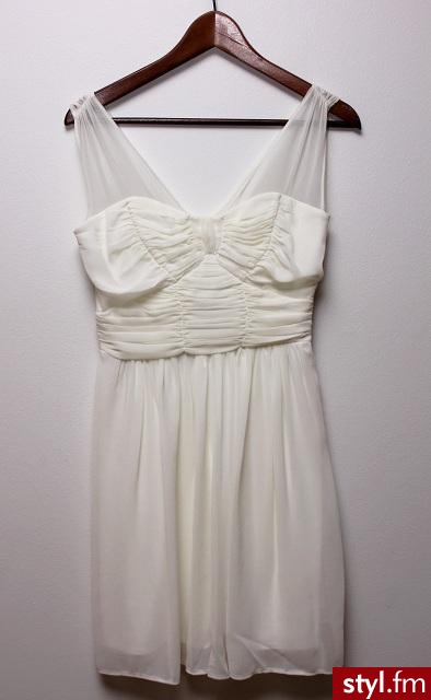 Sukienki Moda