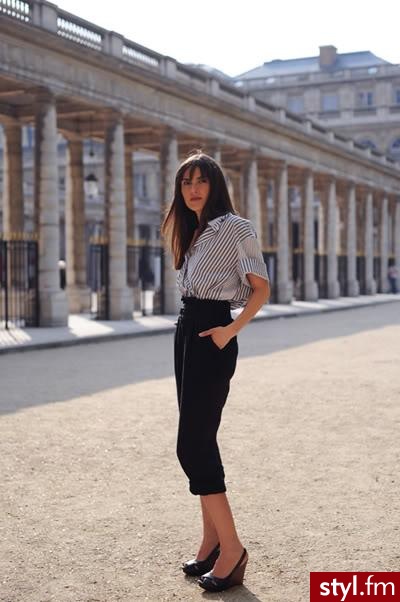 Jeżeli zdjęcie znajduje się już w galerii poproszę o link - Moda uliczna Inne Moda