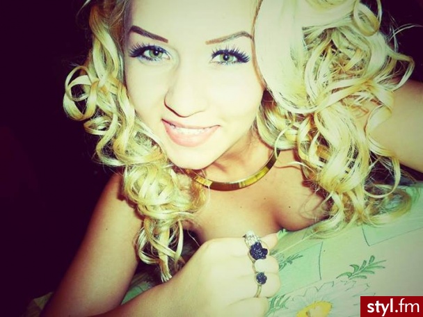 Blond Rozpuszczone Kręcone Na co dzień Długie Fryzury
