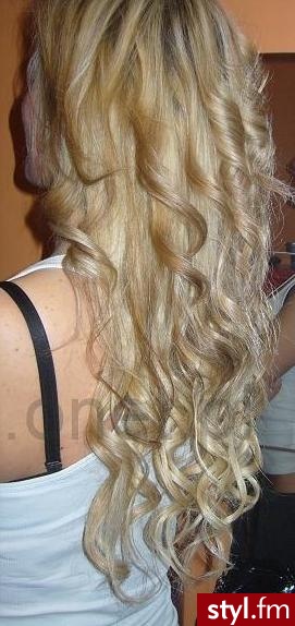 ` Blond . x3 - Kręcone Na co dzień Średnie Fryzury