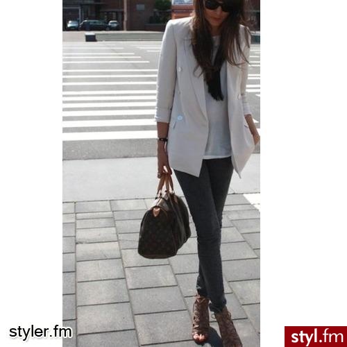........ ........... - Styler