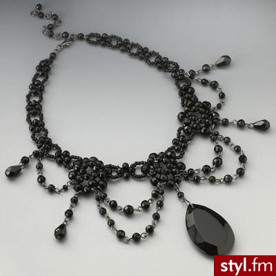stylowy gotycki wisior firmy - Mood Jewelry 
cena: 20 funtów. - Pozostałe Dodatki Moda