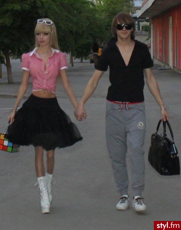 ekhm... ;) - Pozostałe Ciuchy Moda