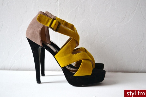 Szpilki Buty Moda