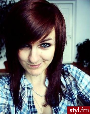 Średnie Fryzury