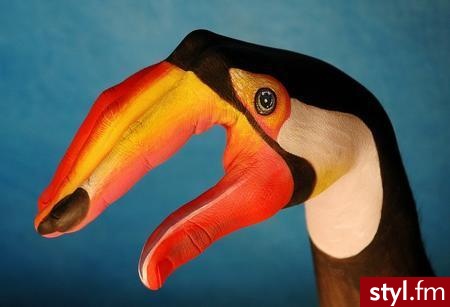 Guido Daniele - malowane dłonie - Tatuaże