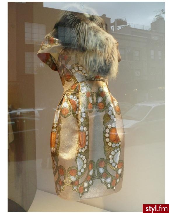 Sukienki Moda