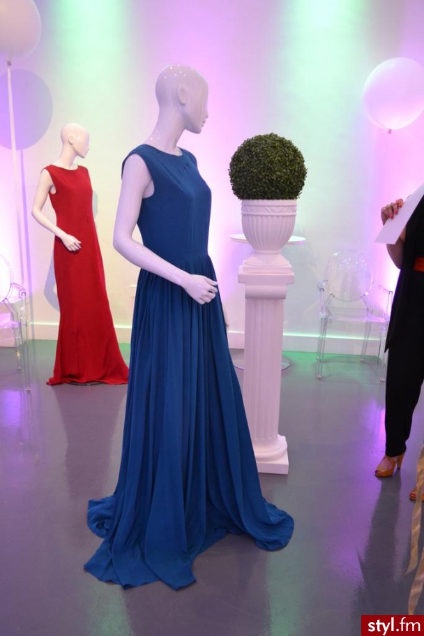 Sukienki Moda